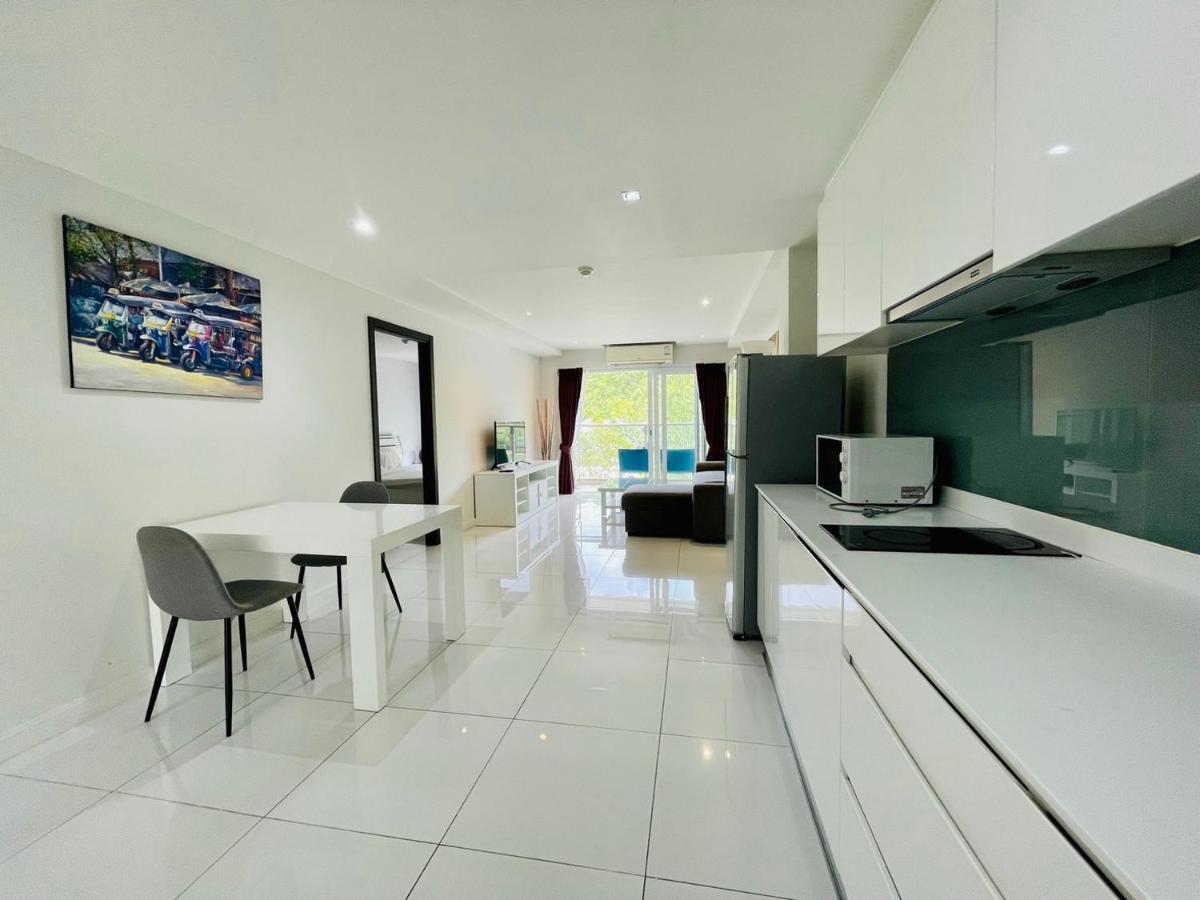 The Place Pratumnak By Pattaya Sunny Rentals Rom bilde